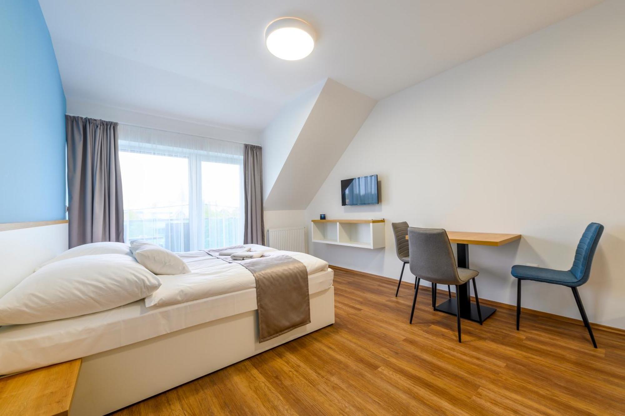 Berill Suites Sarvar Exterior photo