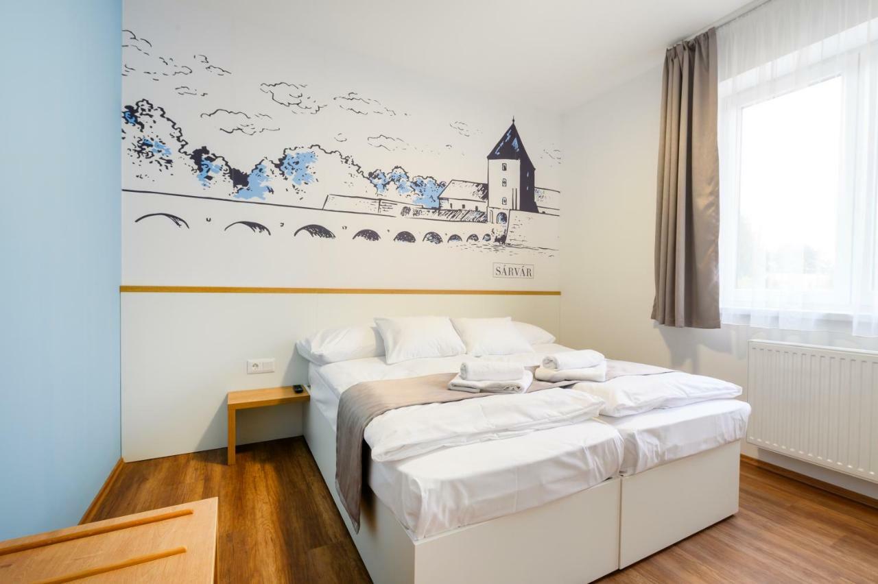 Berill Suites Sarvar Exterior photo